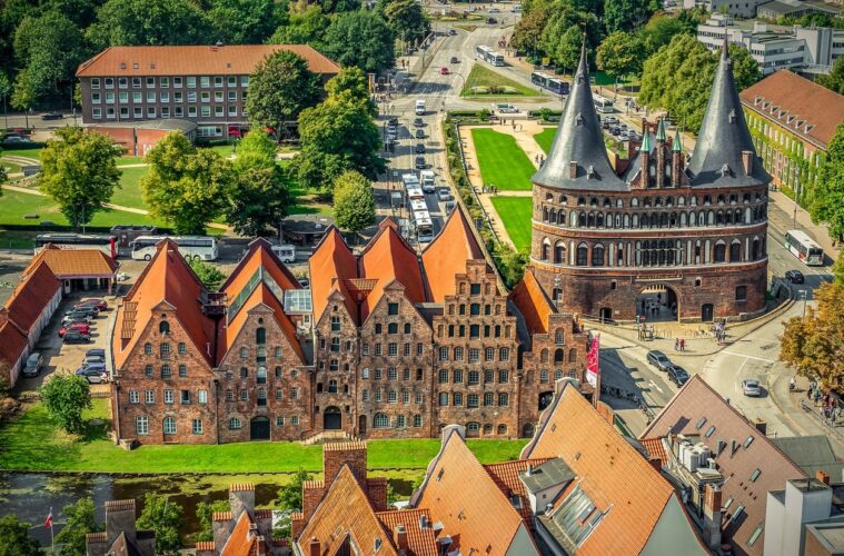 Luebeck Sehenswürdigkeiten: Holstentor und Salzspeicher